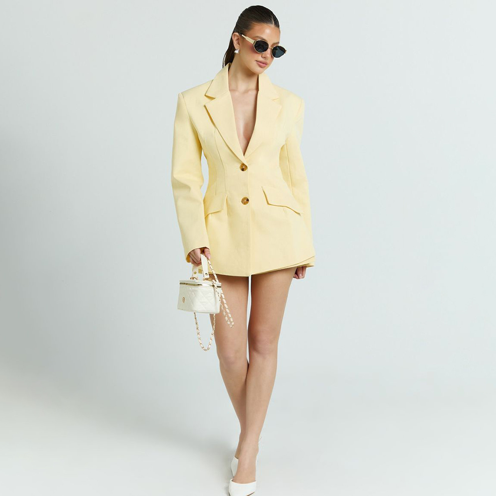 Women Formal Wear Shirt And Pant - ライトイエローの女性用2ピーススーツセット、ノッチドラペルシングルブレストジャケット+ハイウエストショーツ、エレガントなフォーマルオフィスレディーの普段着