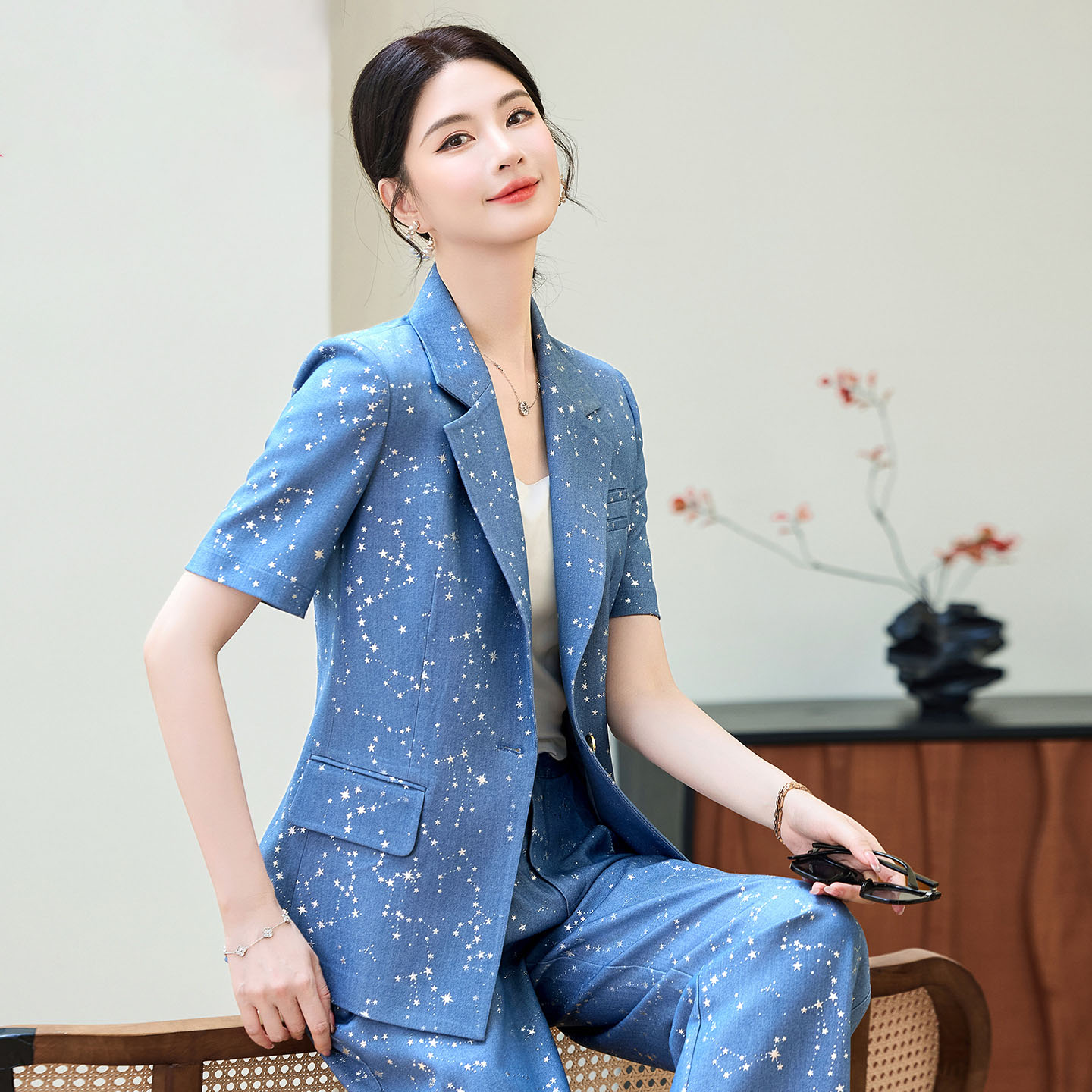 Women'S Elegant Formal Wear - ファッションブルーイエロー半袖プロフェッショナルスーツ女性新しい夏エレガントなフォーマルスリムブレザーとパンツオフィスレディースワークウェア