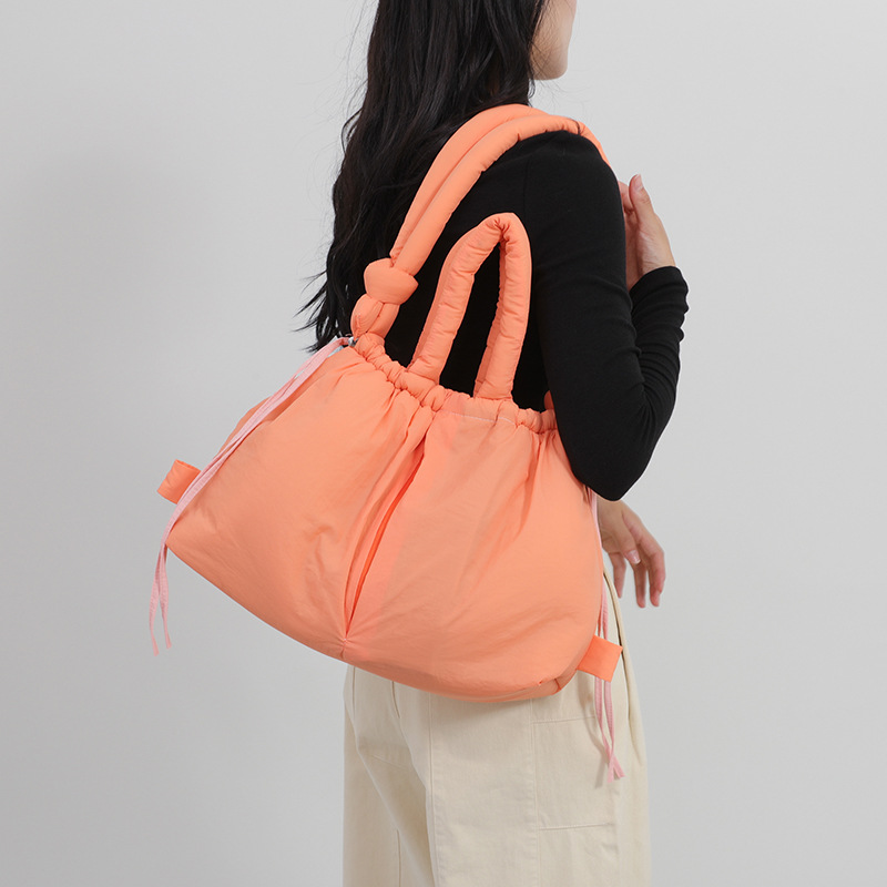 Shoulder Bag Structured - 女性用パッド入りジャケットバッグ,シングルショルダートートバッグ,ラージクロスボディバッグ,ファッショナブル,新品