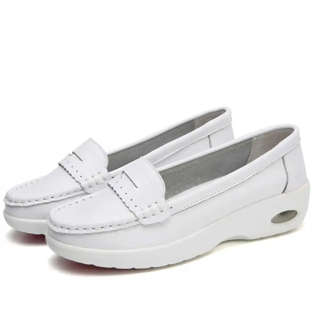 男性と女性のための厚いソールを備えた白いスライポントレーナー - Formal Women Daily Wear Slippers のレビューと価格