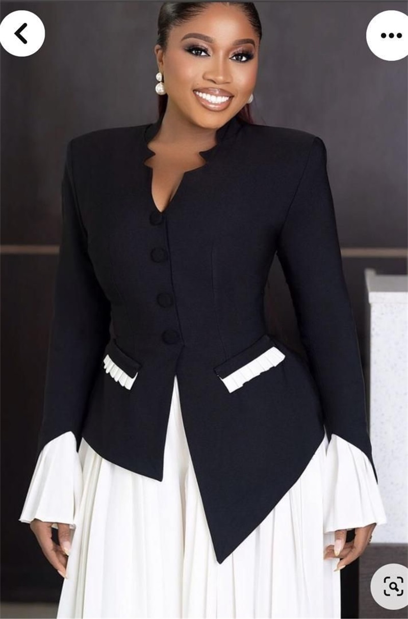 白黒女性スーツセット 2 ピースブレザー + ルーズパンツフ - Women Formal Wear Black And White のレビューと価格