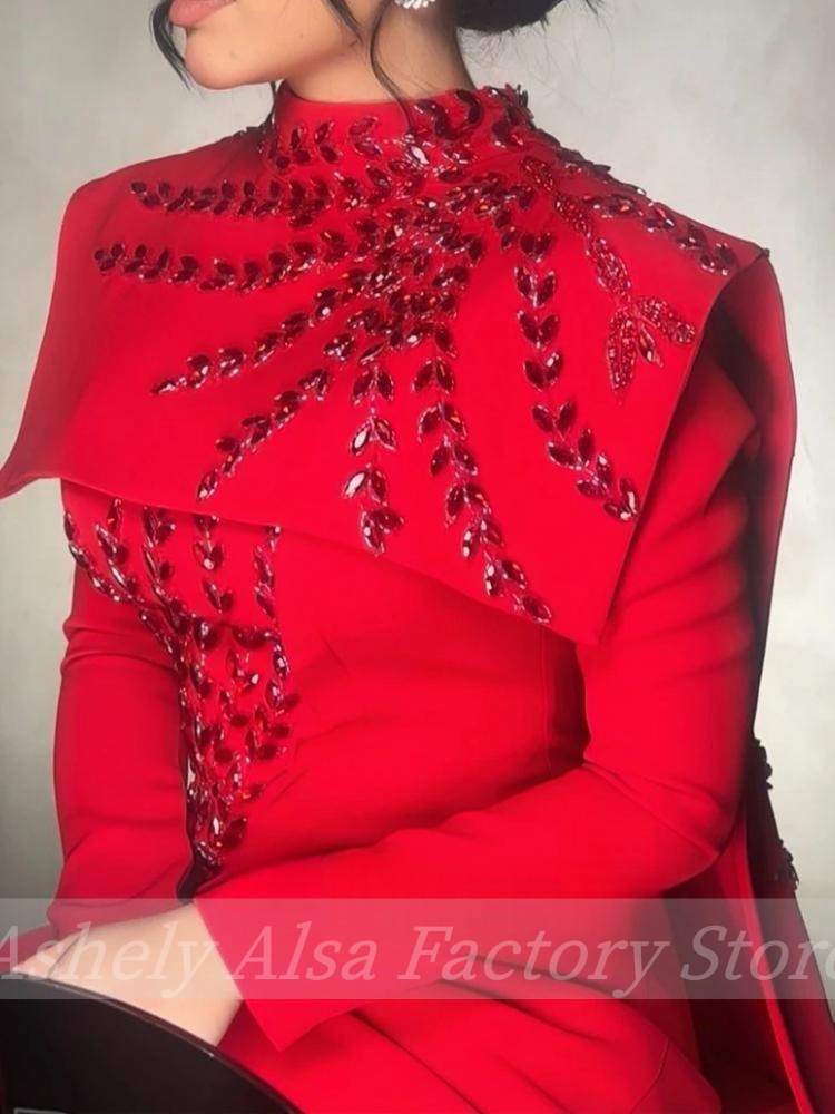 カスタマイズされたサウジアラビアのイスラム教徒の赤い長袖イブ - Women Formal Party Wear Dress のレビューと価格