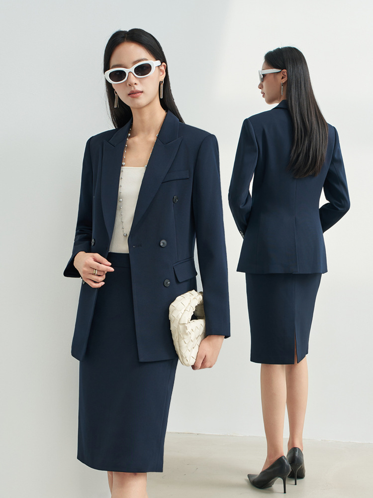 ネイビーブルーのプロフェッショナルスカートスーツ（女性用）、 - Women Formal Wear Shirt And Pant のレビューと価格