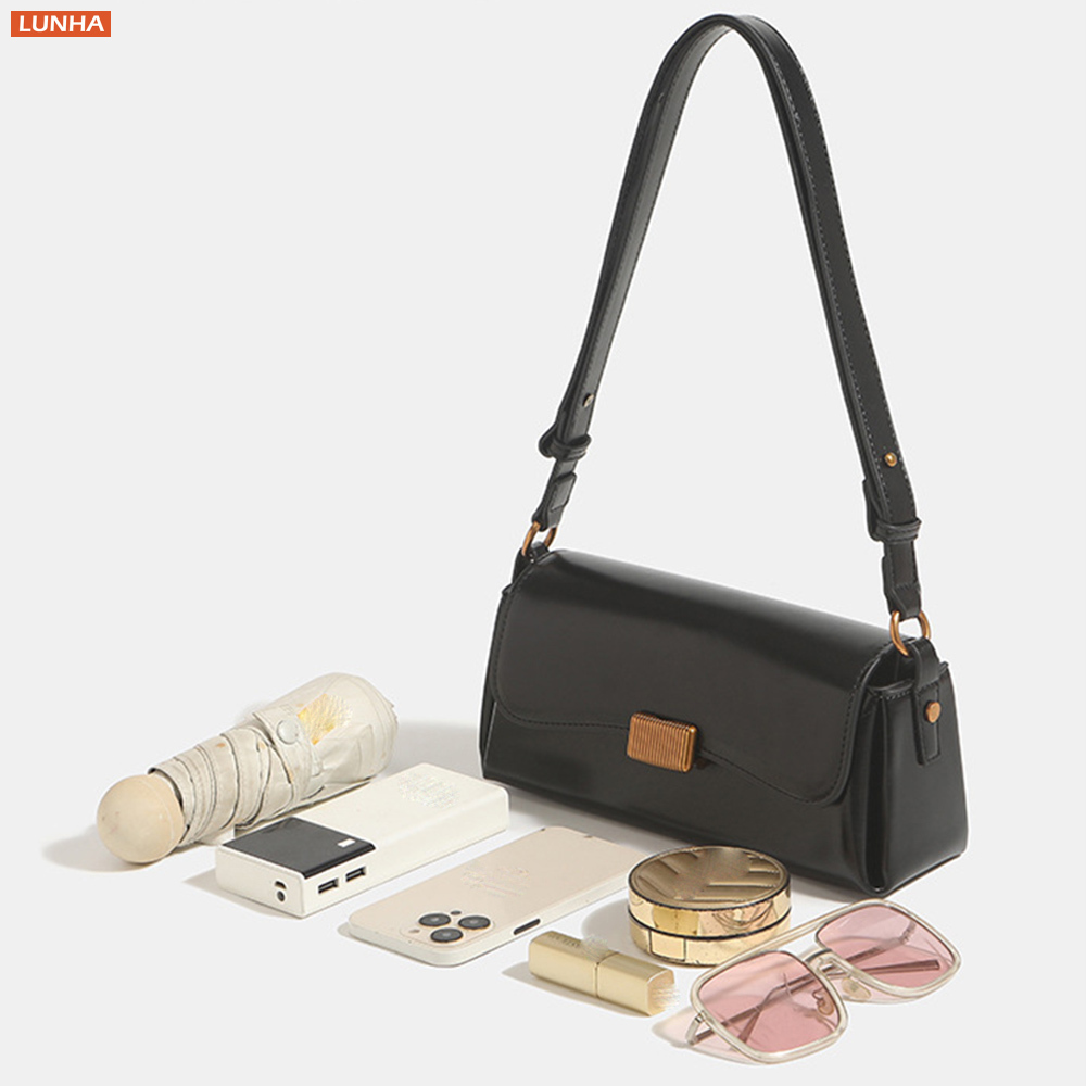 女性用クラシックフラップショルダーバッグ、構造的なフェイクレ - Shoulder Bag Structured のレビューと価格