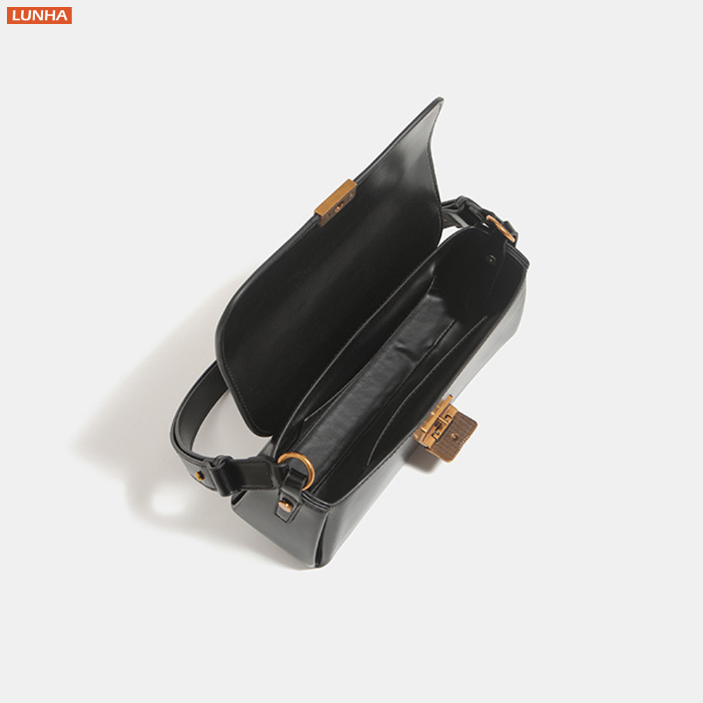 女性用クラシックフラップショルダーバッグ、構造的なフェイクレ - Shoulder Bag Structured のレビューと価格